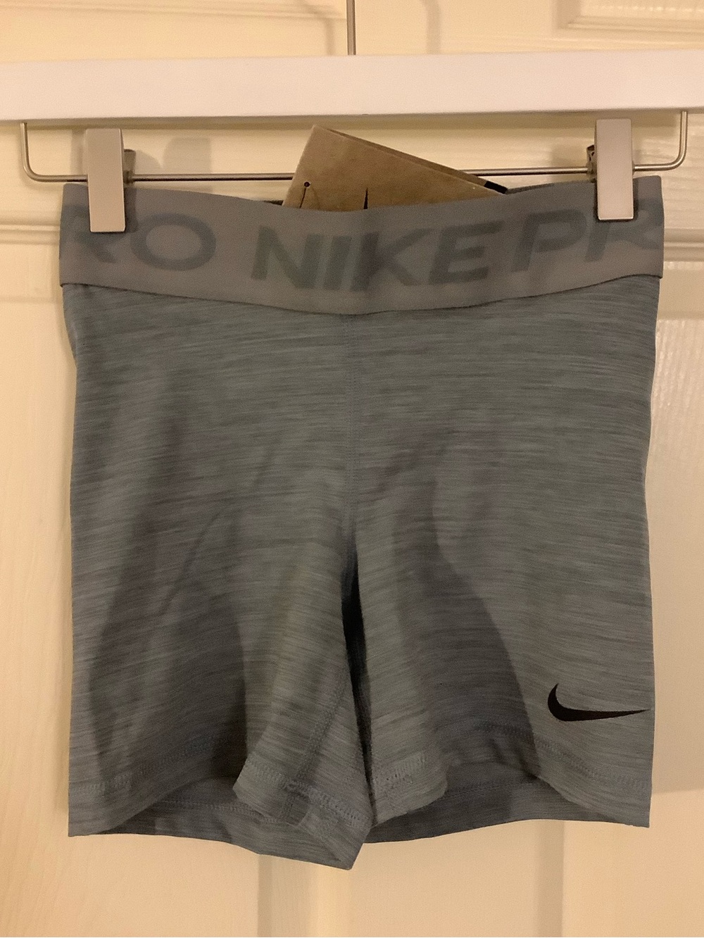 Nike Women's Pro 365 5” Shorts NWT